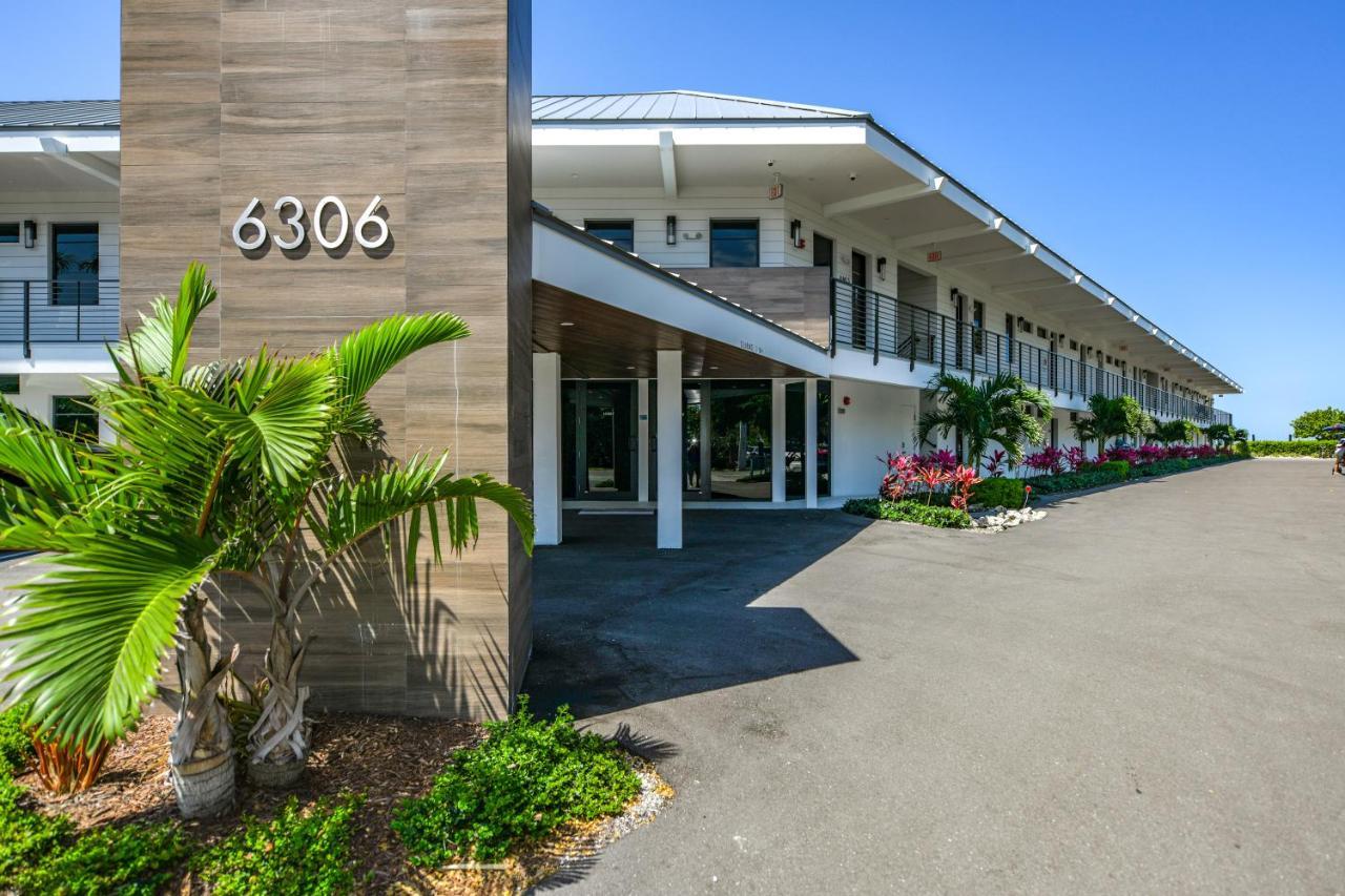 Anna Maria Beach Resort 홈즈비치 외부 사진