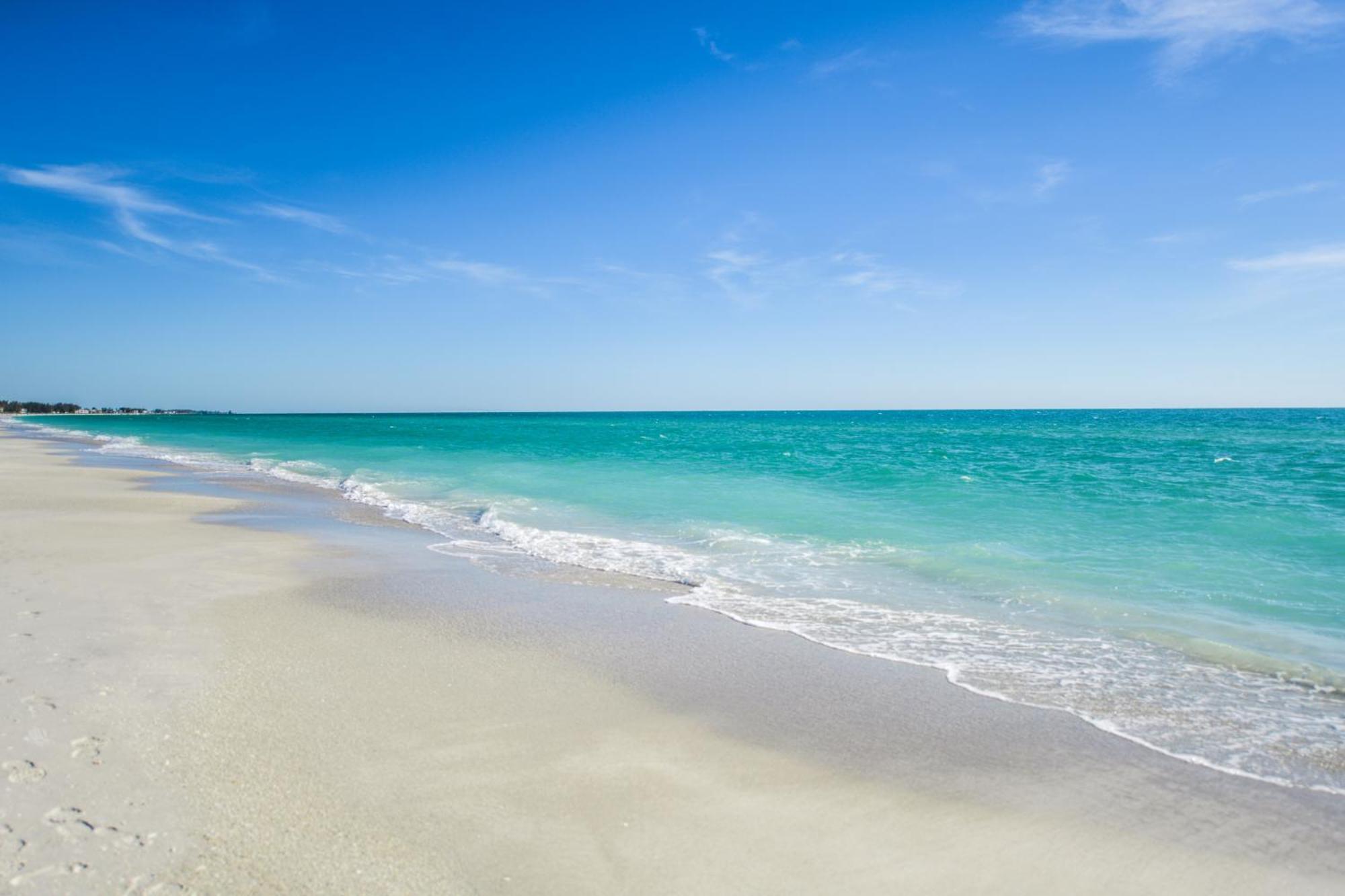 Anna Maria Beach Resort 홈즈비치 외부 사진